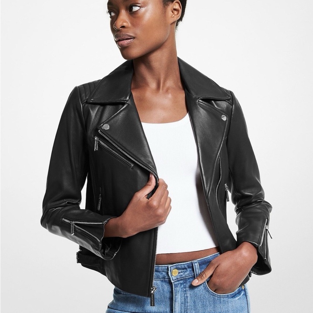 Beautiful MICHAEL KORS
Premium Black Leather Moto Jacket - XXS